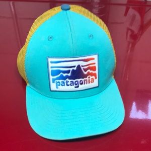 Patagonia kids trucker hat. Youth OS EUC.